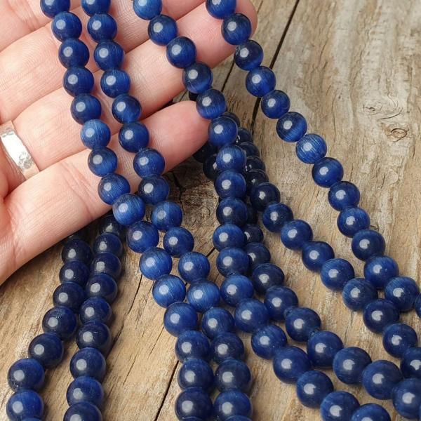 koralky-macacie-oci-tmavomodre-sklenene-zo-skla-navy-blue-8mm-lhladke-leskle-gulate-