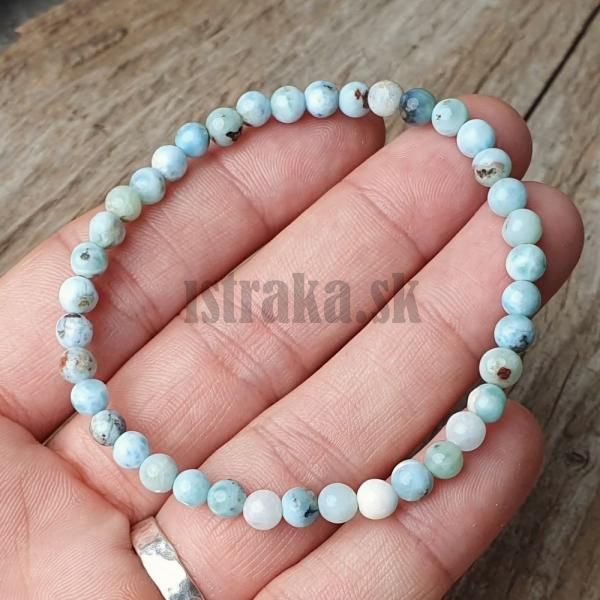 naramok-z-prirodneho-polodrahokamu-larimar-4mm-tyrkysovy-elasticky-leskly-hladky-krasny-