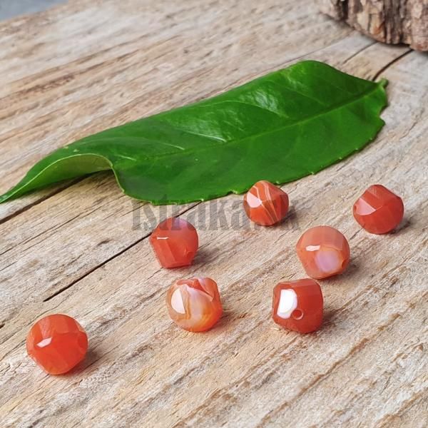 Sardonyx korlka 10mm twist vbrus 1ks