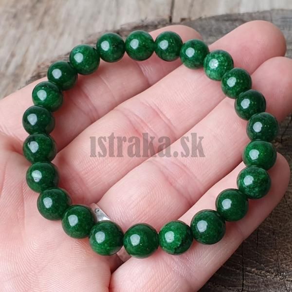 naramok-z-prirodneho-mineralu-jadeit-tmavozeleny-8mm-leskly-elasticky-na-gumicke-krasny